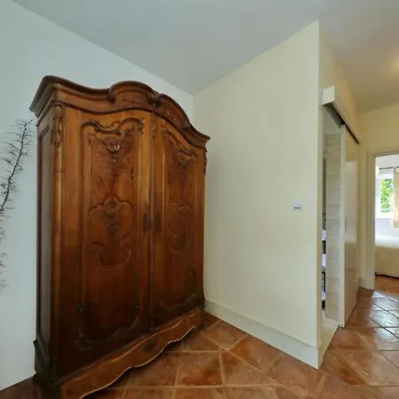 Mirta Holiday home