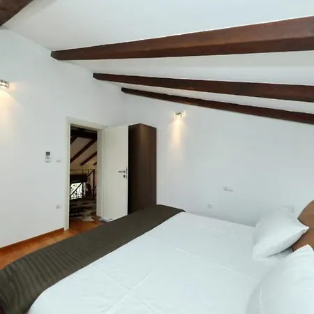 Ferienhaus Mirta *
