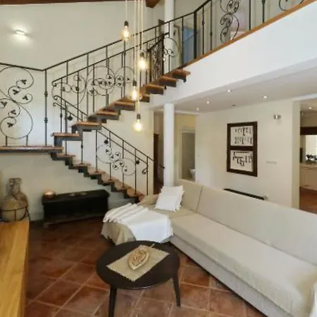 Mirta Ferienhaus
